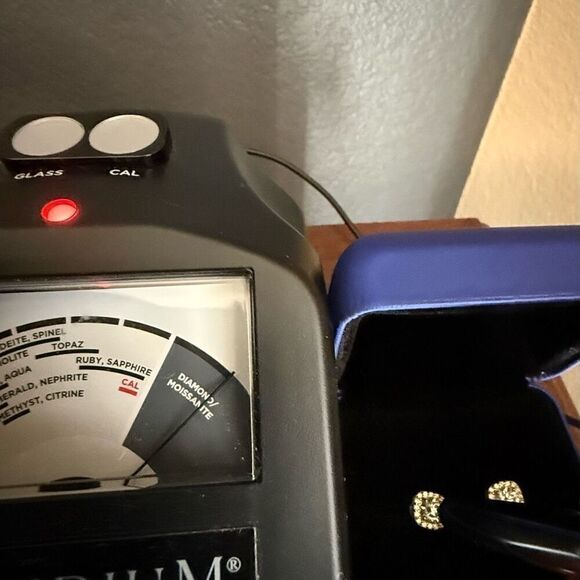 Moissanite Stud Dainty Gold Vermeil Square Earrings 1ctw - Picture 5 of 5